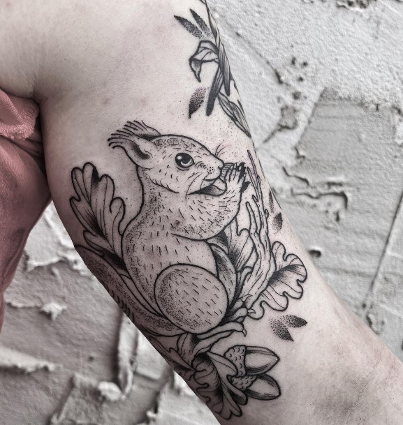 Girls Designs Squirrel Tattoo