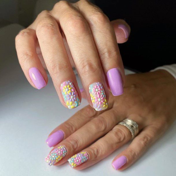 Girls Embossed Fingernails Designs