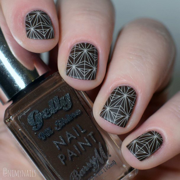 Girls Glamorous Art Deco Nail Inspiration