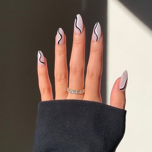 Girls Glamorous Casual Nail Inspiration