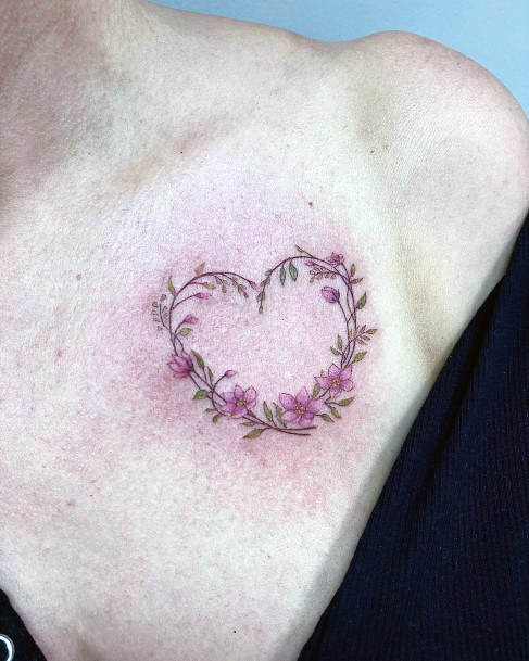 Girls Glamorous Flower Heart Tattoo Inspiration