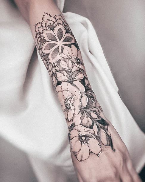 Girls Glamorous Flower Sleeve Tattoo Inspiration