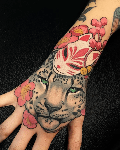 Girls Glamorous Kitsune Tattoo Inspiration