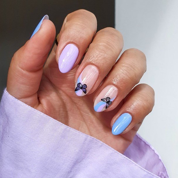 Girls Glamorous Lilac Nail Inspiration