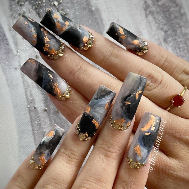 Girls Glamorous Marble Nail Inspiration