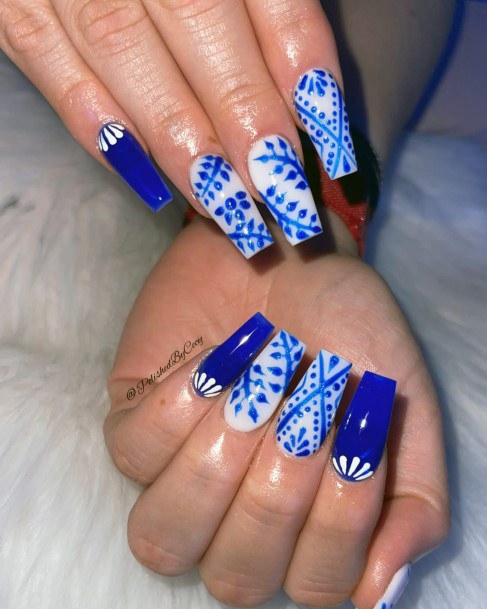 Girls Glamorous Mexican Nail Inspiration