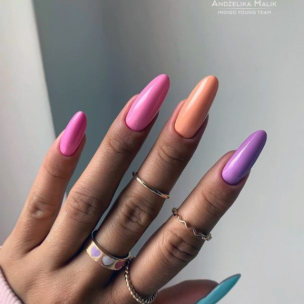 Girls Glamorous Plain Nail Inspiration