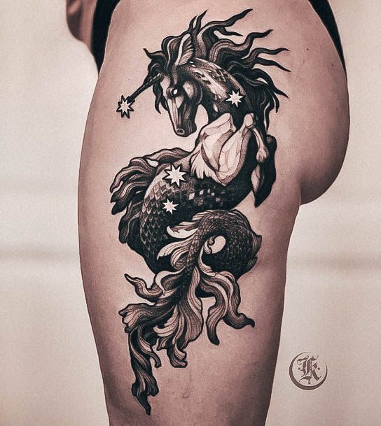 Girls Glamorous Seahorse Tattoo Inspiration