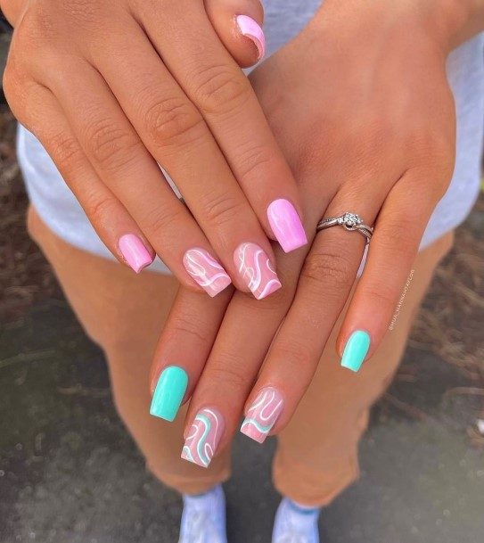 Girls Glamorous Short Pink And White Nail Inspiration