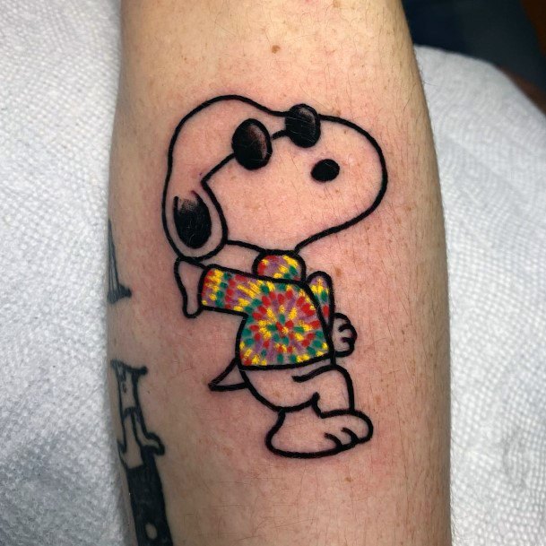 Girls Glamorous Snoopy Tattoo Inspiration