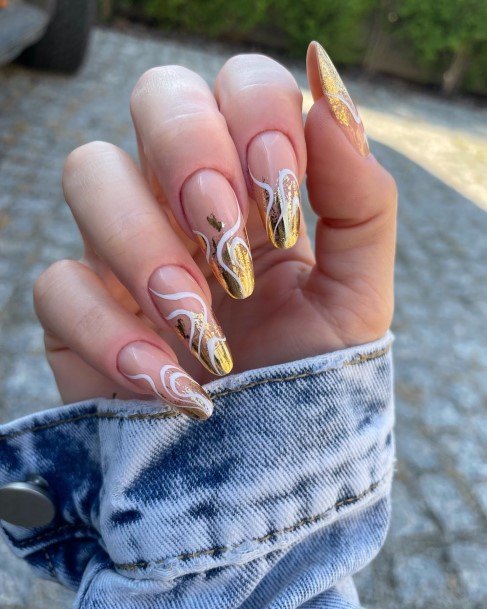 Girls Metallic Gold Fingernails Designs