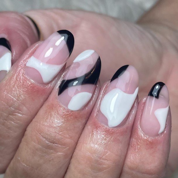 Girls Monochrome Nail Art Ideas