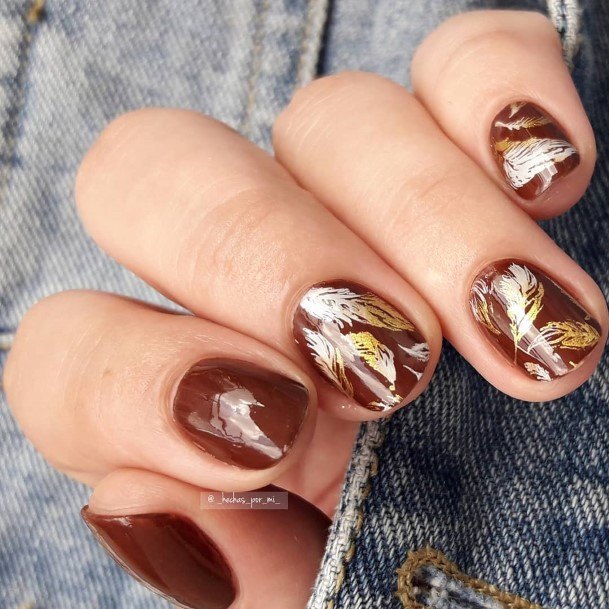 Girls Nails With Feather