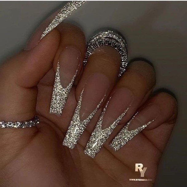 Girls Nails With Gold