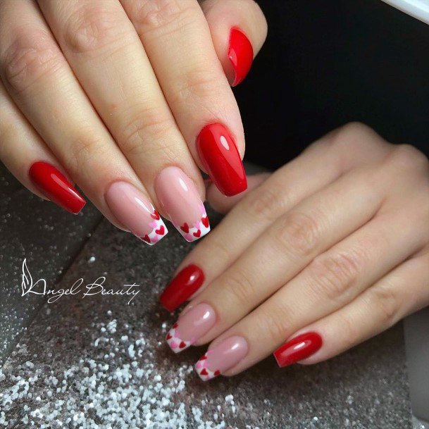 Girls Nails With Holiday