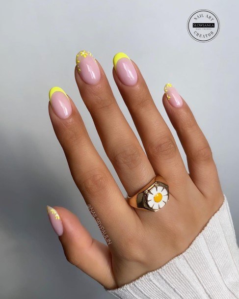 Girls Nails With Short Yellow