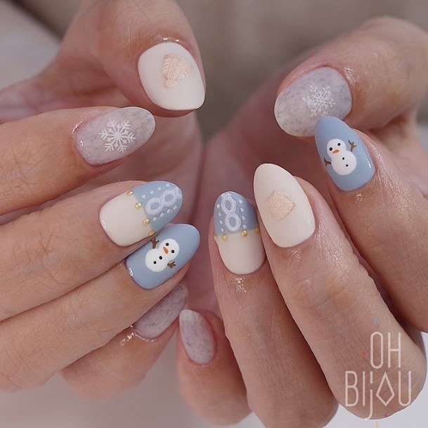 Girls Nails With Snowman