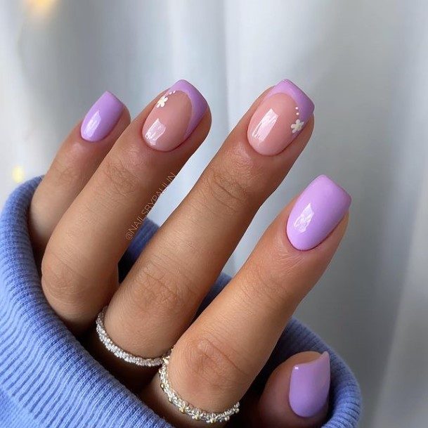 Girls Nails With White And Purple