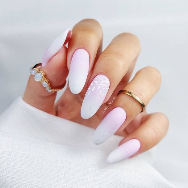 Girls Nails With White With Flowers