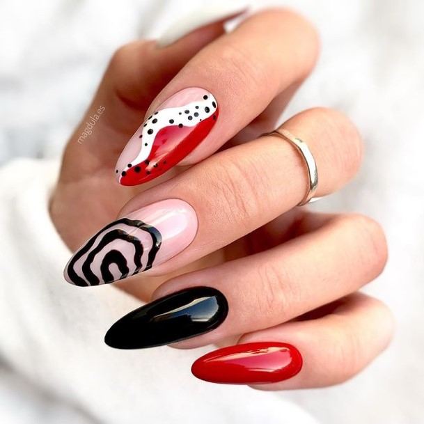 Girls Red And Black Fingernails Designs