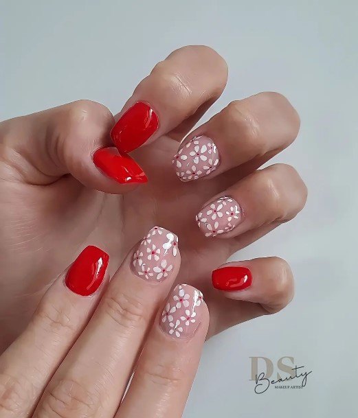 Girls Red And Nude Nail Art Ideas