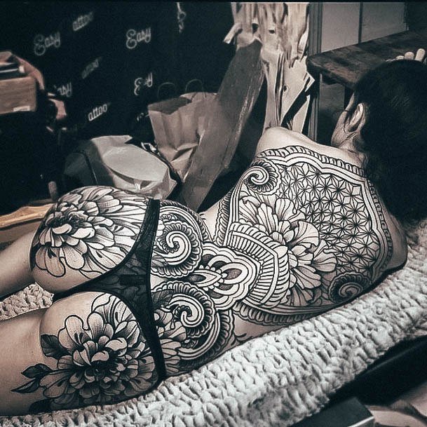 Girls Sacred Geometry Tattoo Ideas