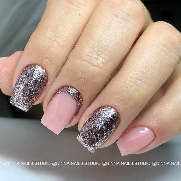 Girls Silver Dress Fingernails Designs