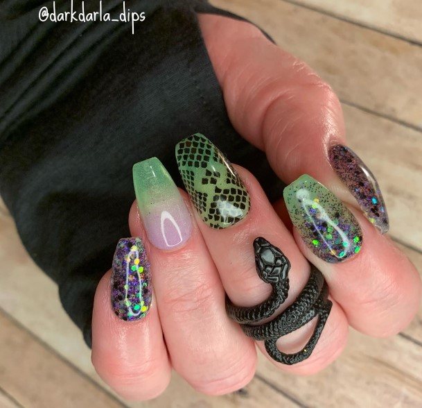 Girls Snake Nail Ideas