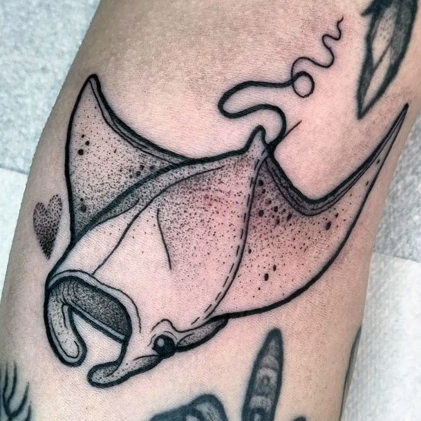 Girls Stingray Tattoo Designs