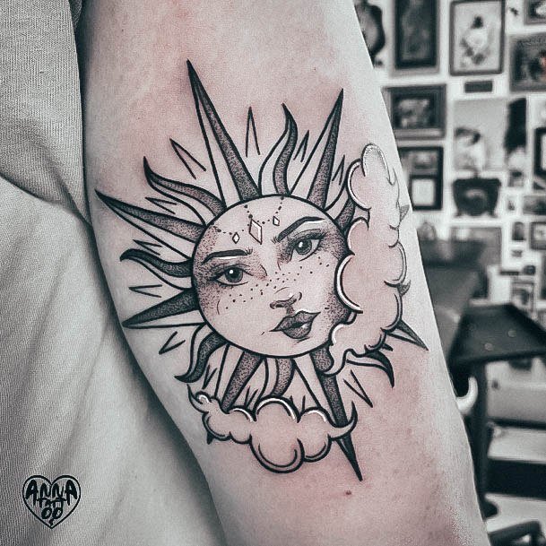Girls Sun And Moon Tattoo Designs