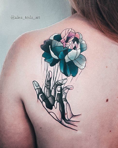 Girls Tattoos With Beautiful