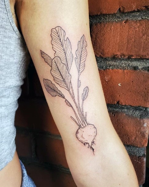 Girls Tattoos With Beet