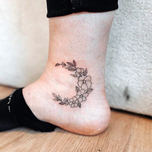 Girls Tattoos With Flower Moon