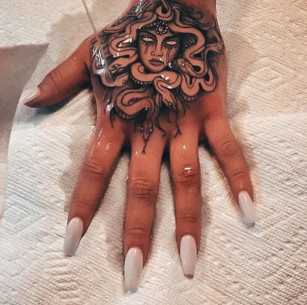 Girls Tattoos With Medusa