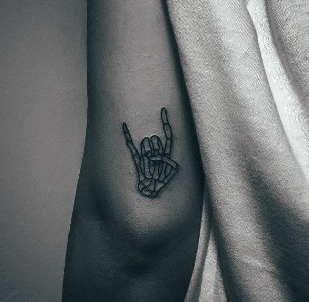 Girls Tiny Tattoo Ideas Skeleton Hands