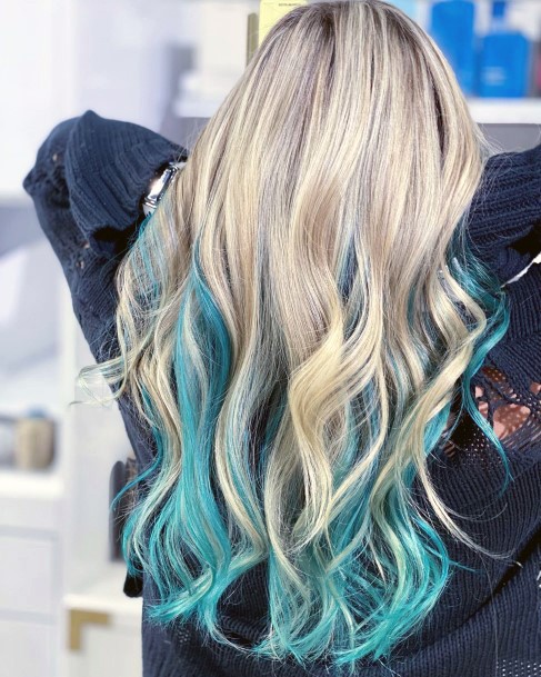 Girls Turquoise Hairstyles Looks