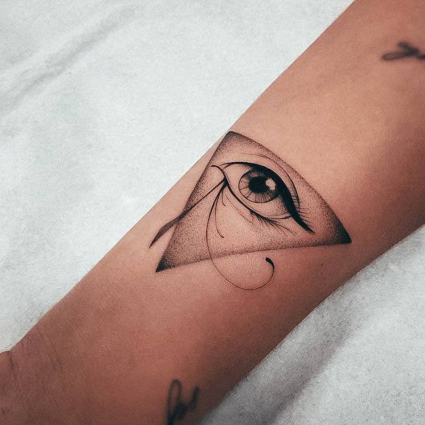 Girly Eye Of Horus Tattoo Ideas