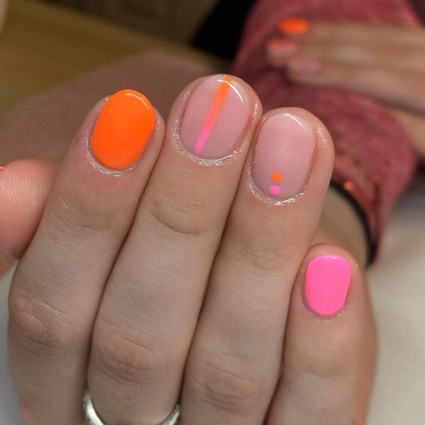 Girly Peach And Pink Nails Ideas