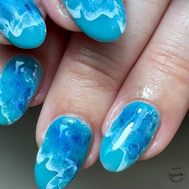 Girly Sea Nail Ideas