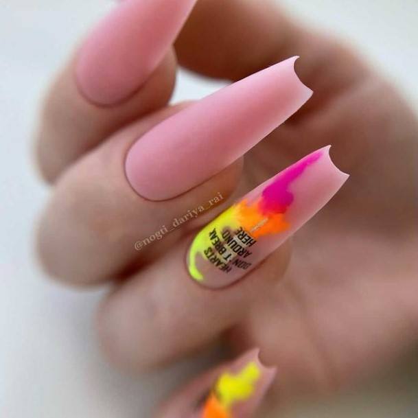 Girly Summer Matte Nails Ideas