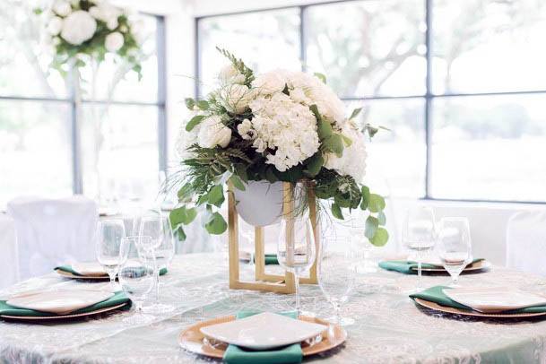 Glass Vase Wedding Flower Centerpieces