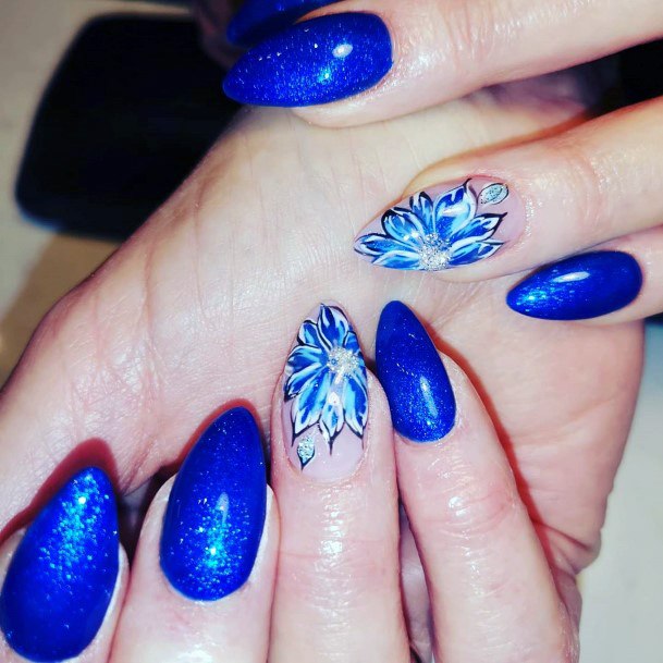 Gleaming Blue Almond Shaped Nails