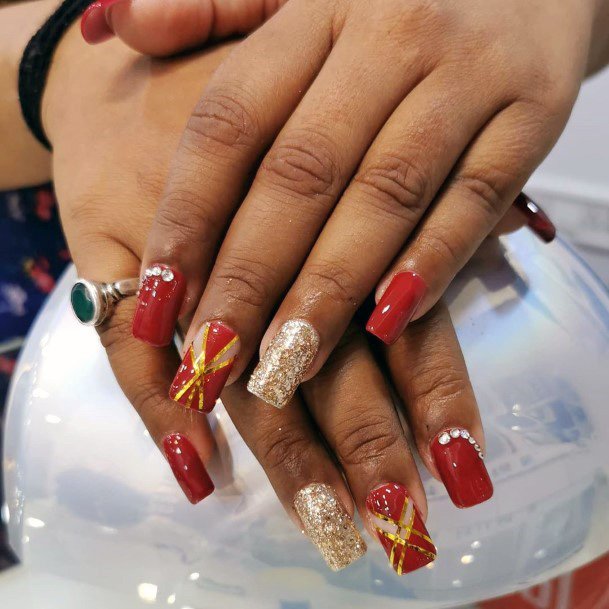 Gleaming Red Gold Silver Square Nails