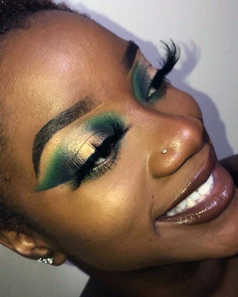 Glistening Brown And Green Eyeshadow Women