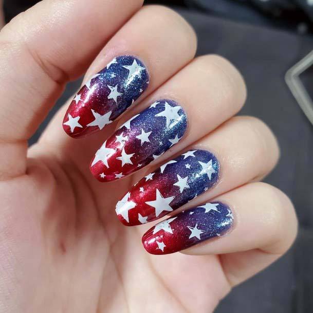 Glittering Ombre Effect 4th Of July Nails