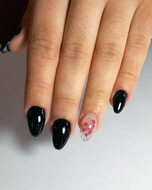 Glossy Black Nails With Pretty Pink Art Nail For Women