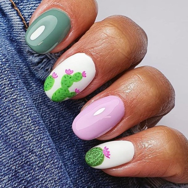 Glossy Nails Cactus Women