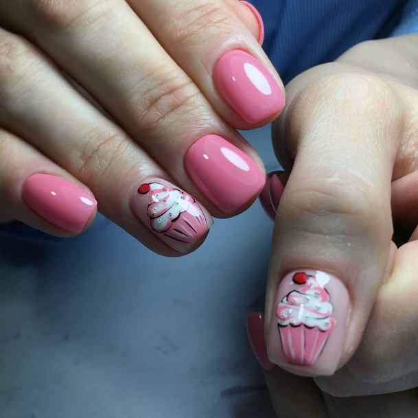 Glossy Pink Cup Cake Nails For Women