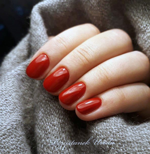 Glossy Short Red Nails For Women