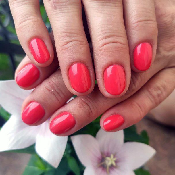 Glossy Tomato Red Attractive Nails